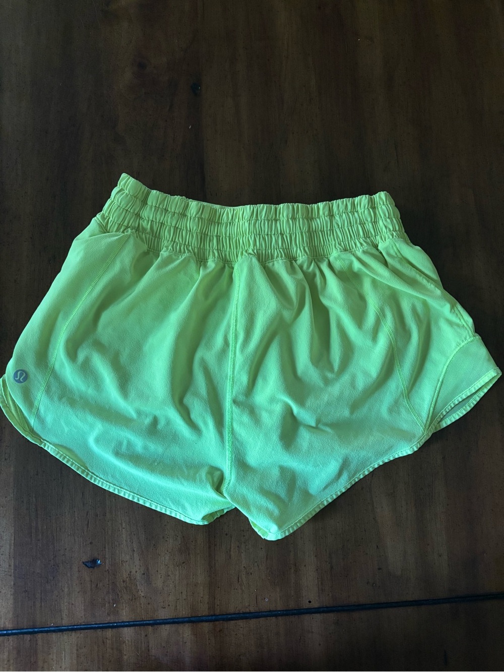 High rise 2.5 lululemon athletica Women's Neon Yellow Running Shorts